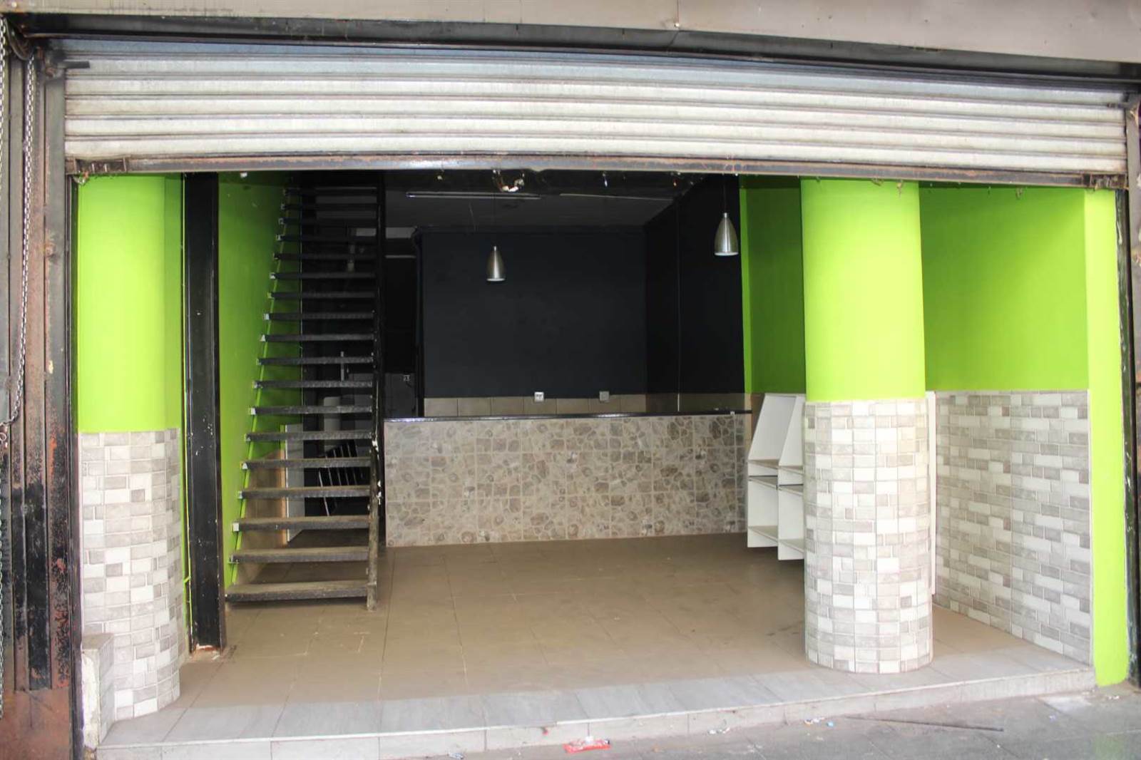 108  m² Retail Space in Pretoria Central photo number 2