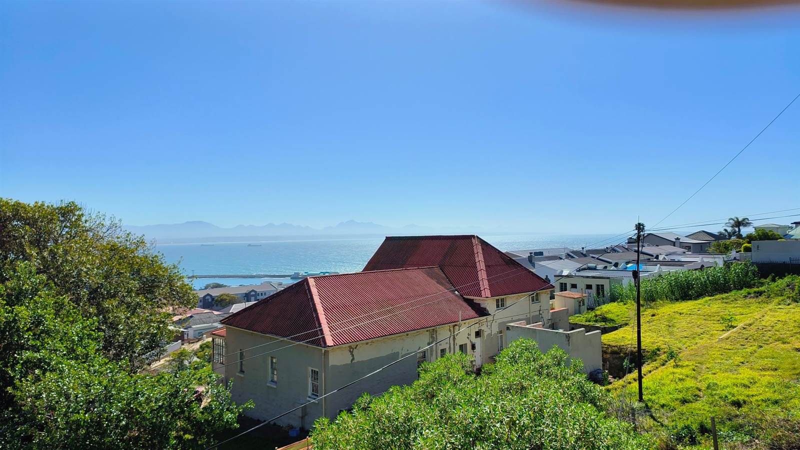 9 Bed House in Mossel Bay Central photo number 7