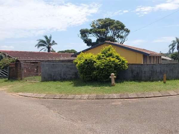 5 Bedroom House 5 Bedroom House