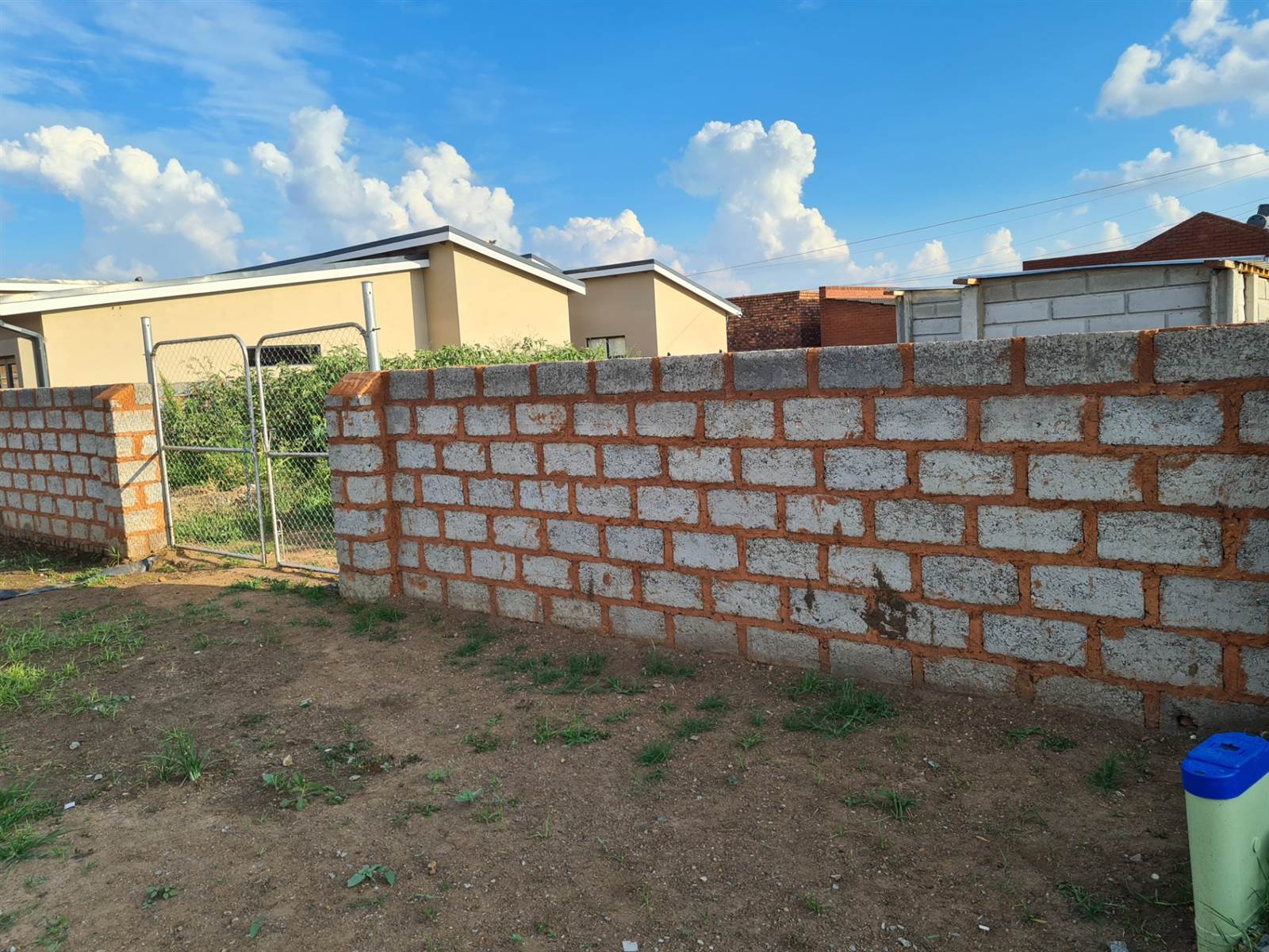 380 m² Land available in Kwa Thema photo number 3