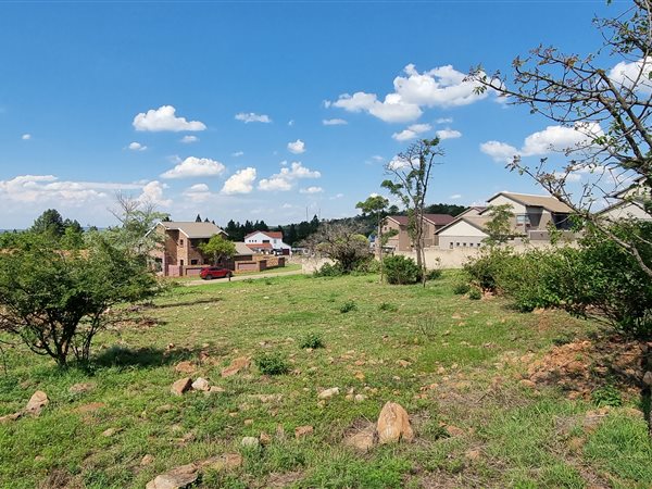 1862 m² Land available in Kameeldrift East