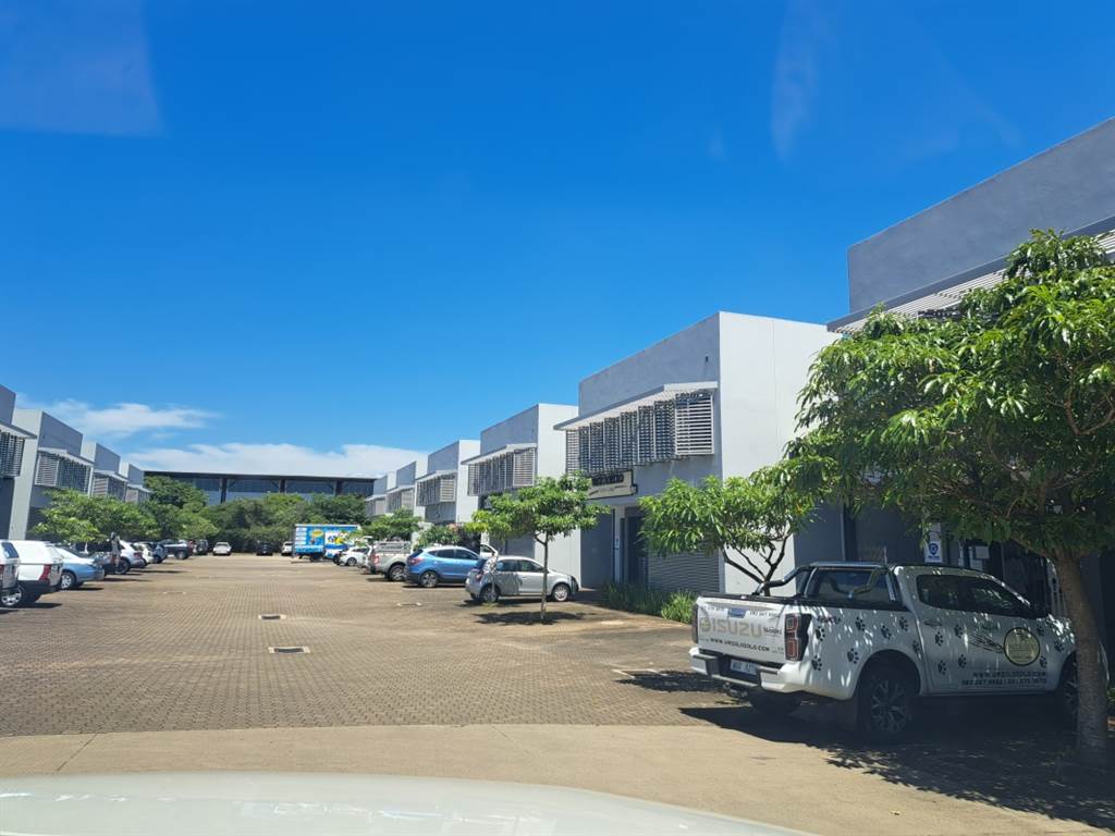 634  m² Industrial space in Umhlanga Ridge photo number 3