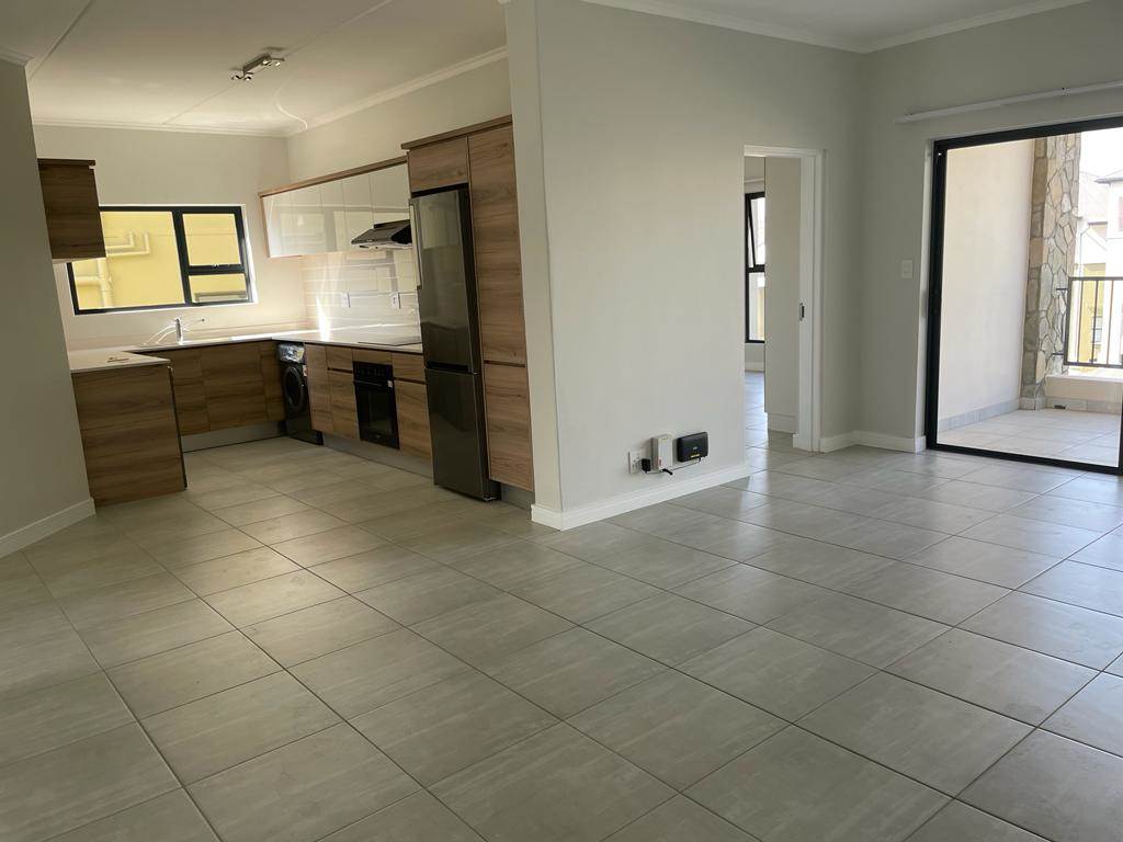 3 Bed Apartment in Waterfall Estate photo number 3