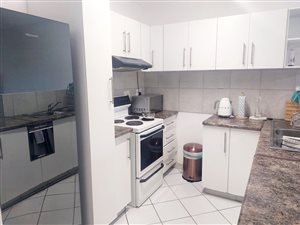 2 Bed Flat in Richards Bay Central