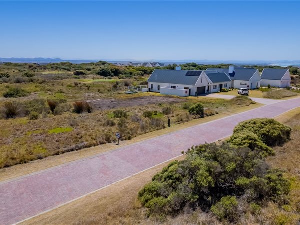 1423 m² Land available in St Francis Bay