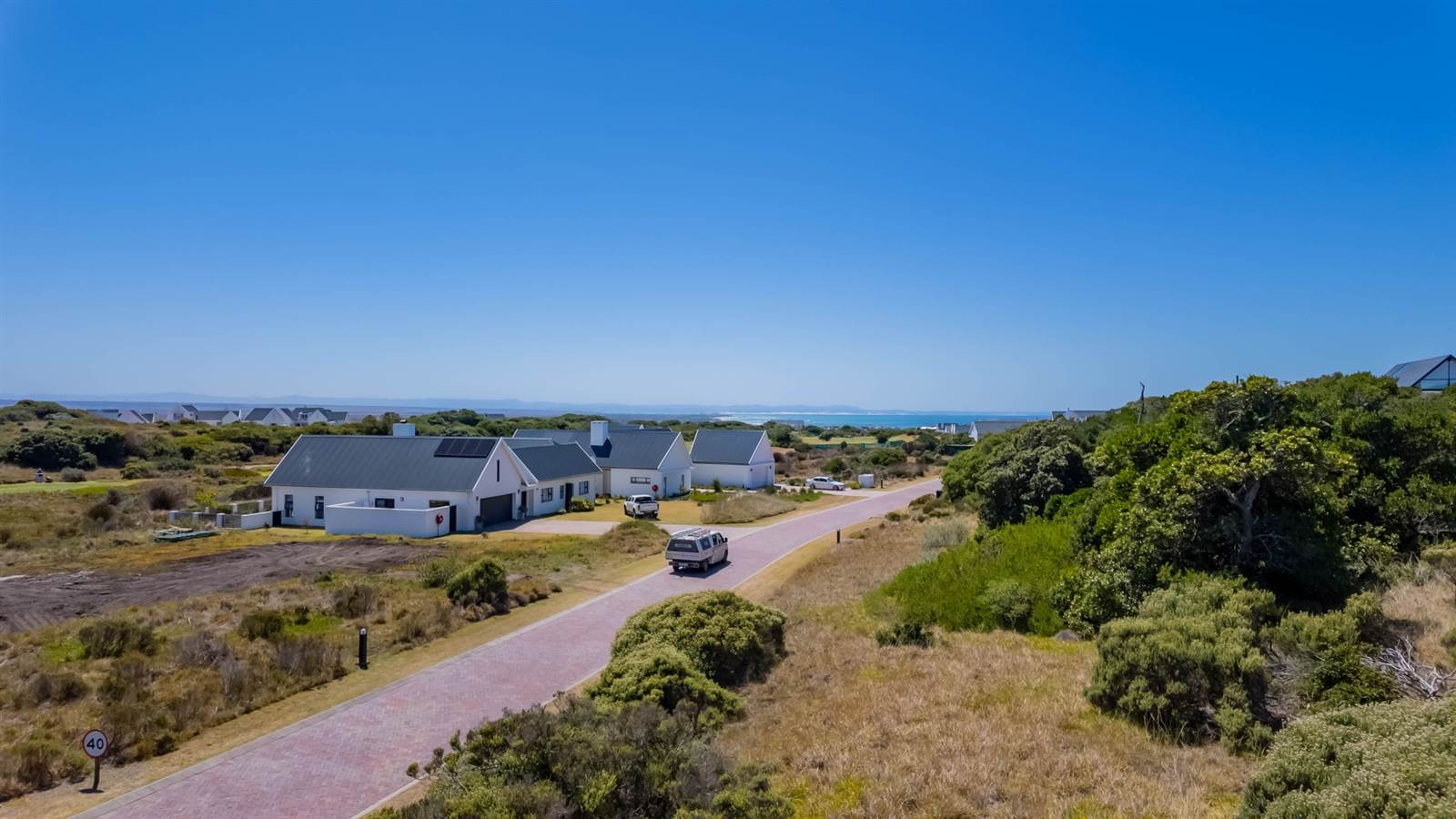1423 m² Land available in St Francis Bay photo number 3