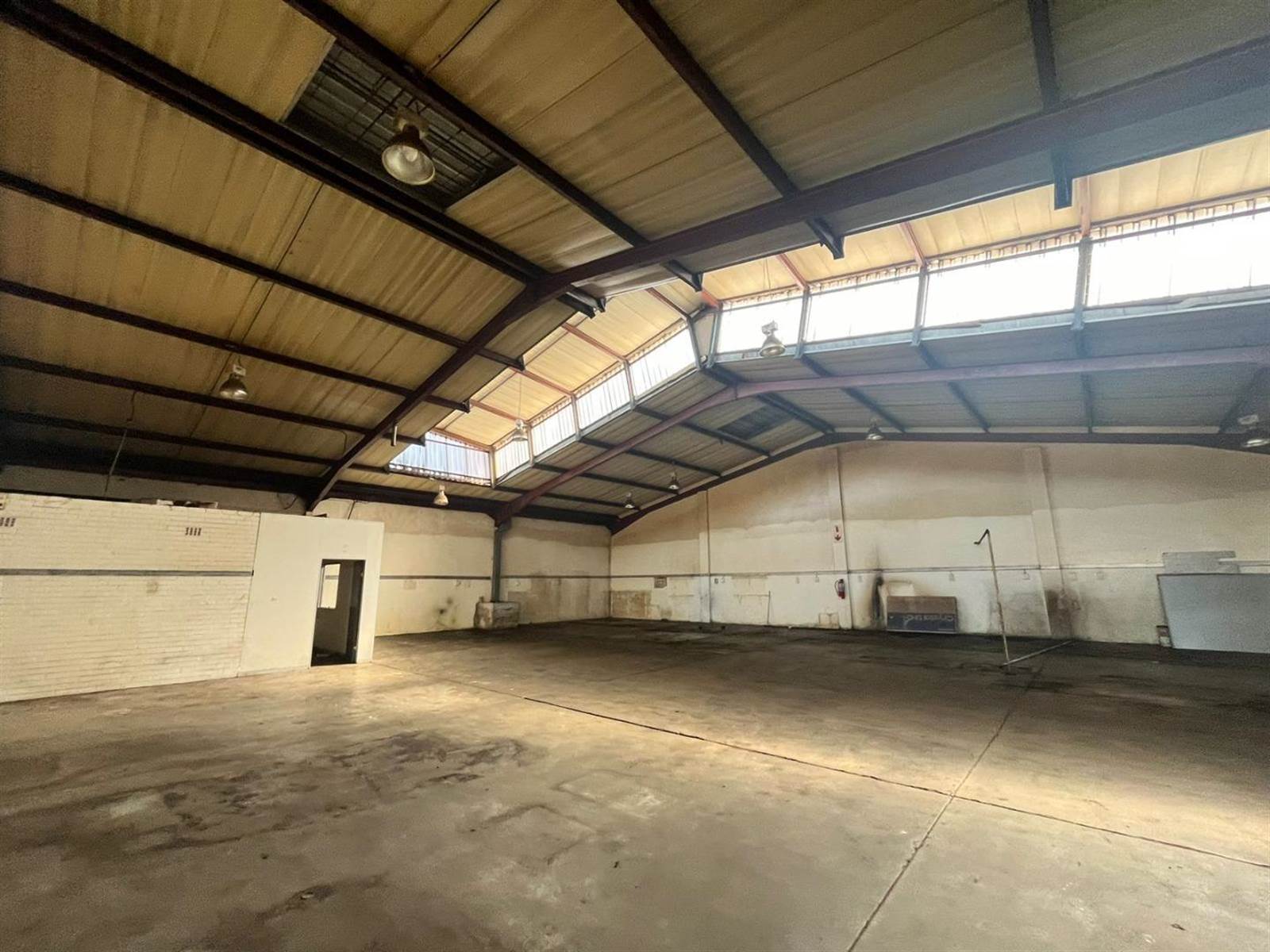 755  m² Industrial space in Anderbolt photo number 14