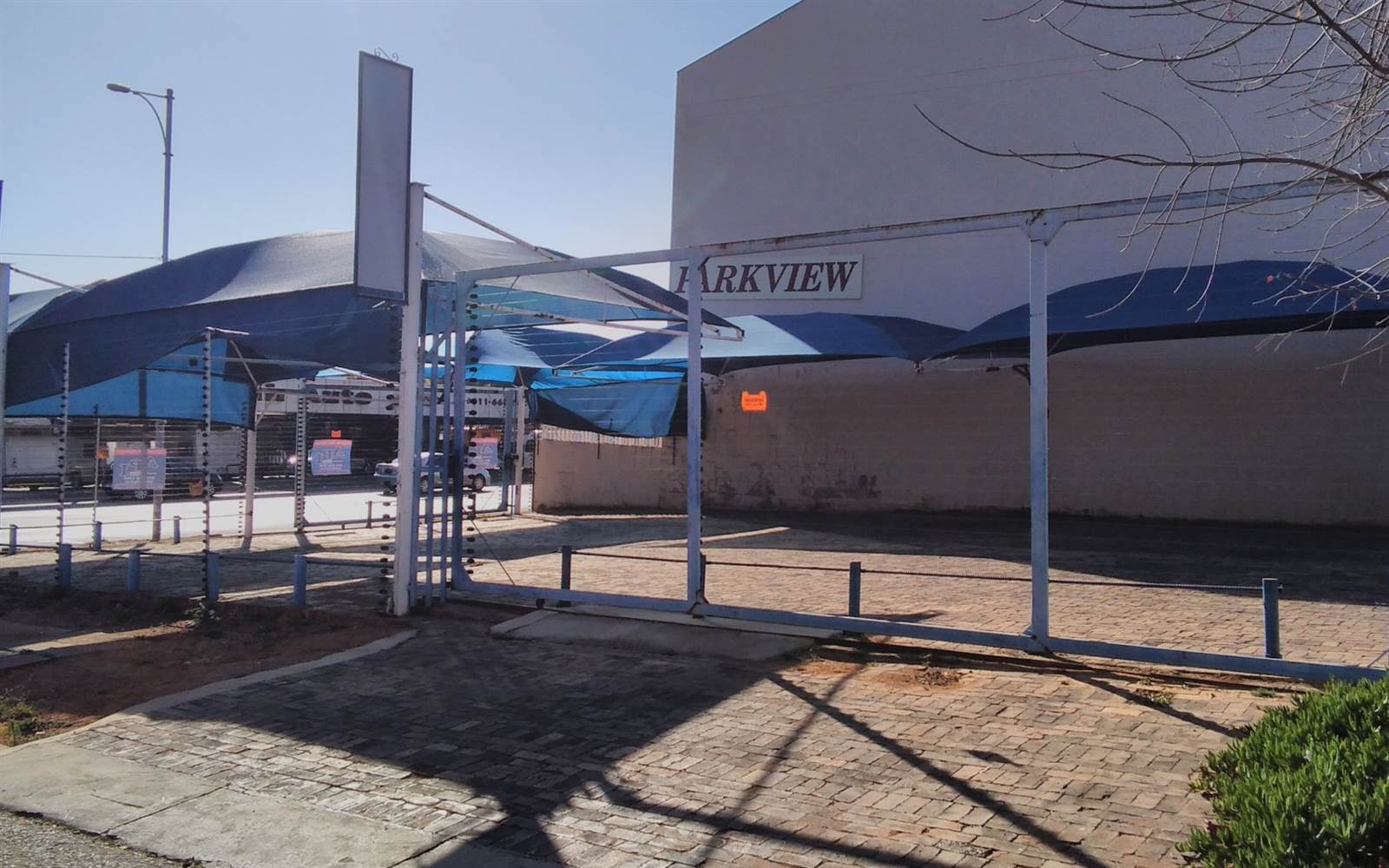 256  m² Commercial space in Krugersdorp Central photo number 1
