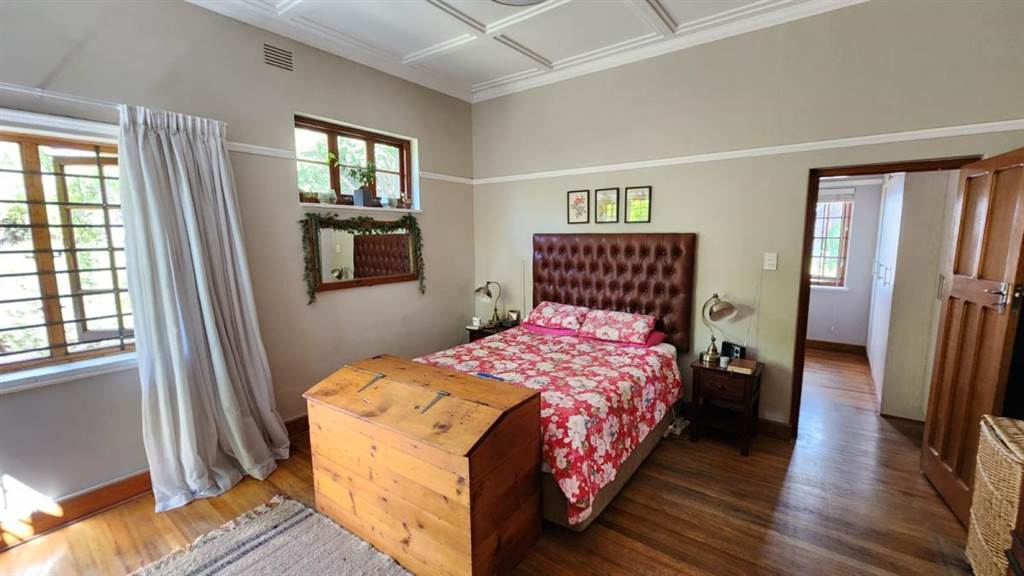 5 Bed House in Oudtshoorn photo number 11