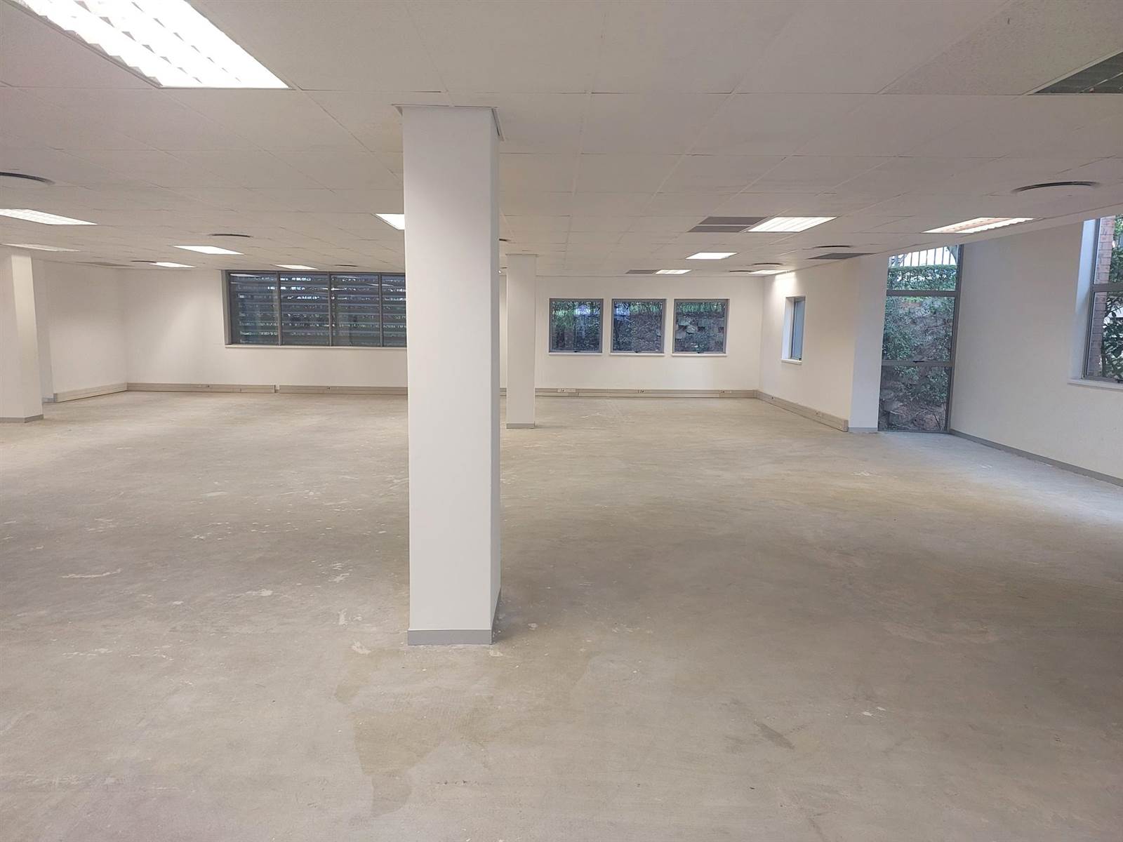 674  m² Commercial space in Bryanston photo number 8