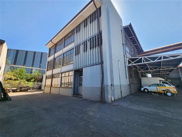 1 130  m² Industrial space