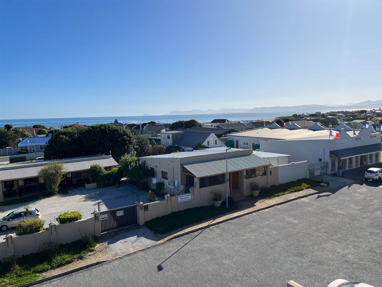 2 Bed Apartment in Gansbaai and surrounds photo number 11