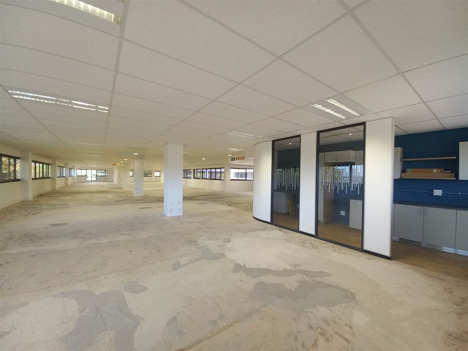 797  m² Commercial space in Pinelands photo number 15