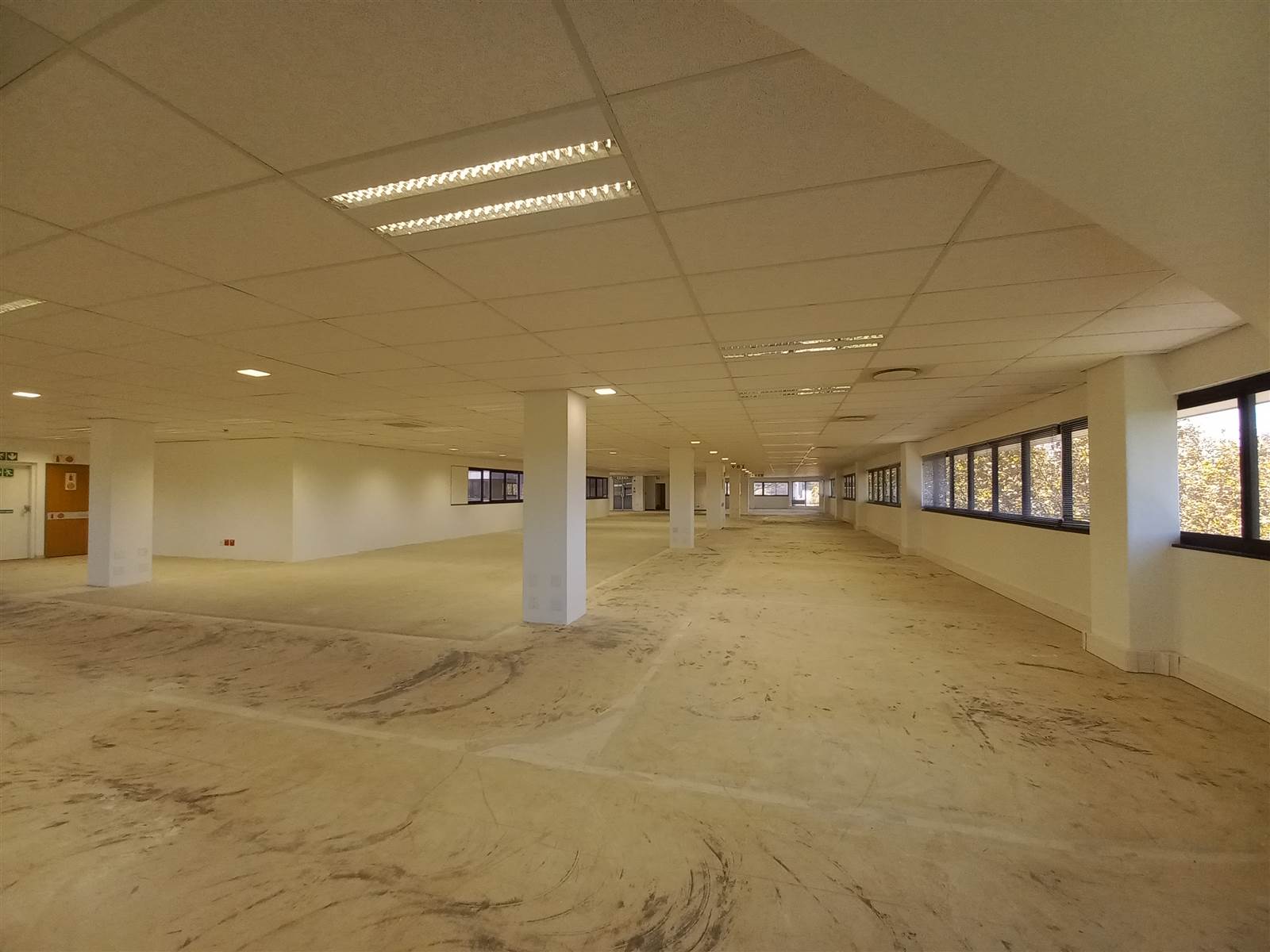 797  m² Commercial space in Pinelands photo number 10