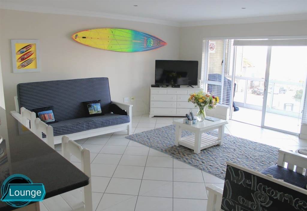 3 Bed Apartment in Jeffreys Bay photo number 11