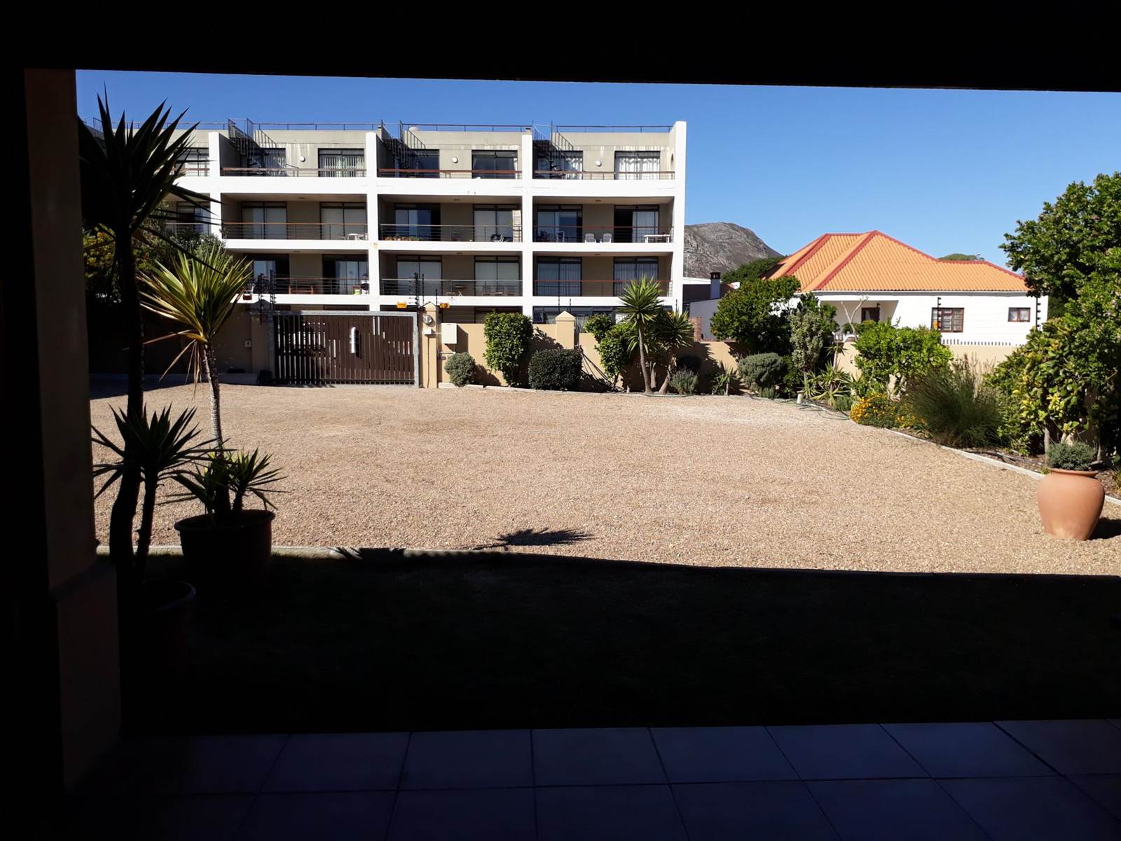 6 Bed, Bed and Breakfast in Gansbaai and surrounds photo number 16