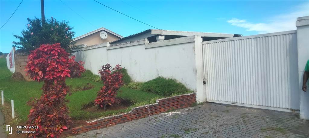 3 Bed House in Ntuzuma photo number 26