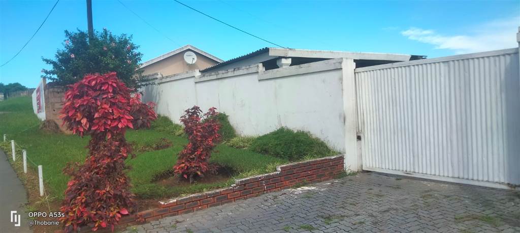3 Bed House in Ntuzuma photo number 27