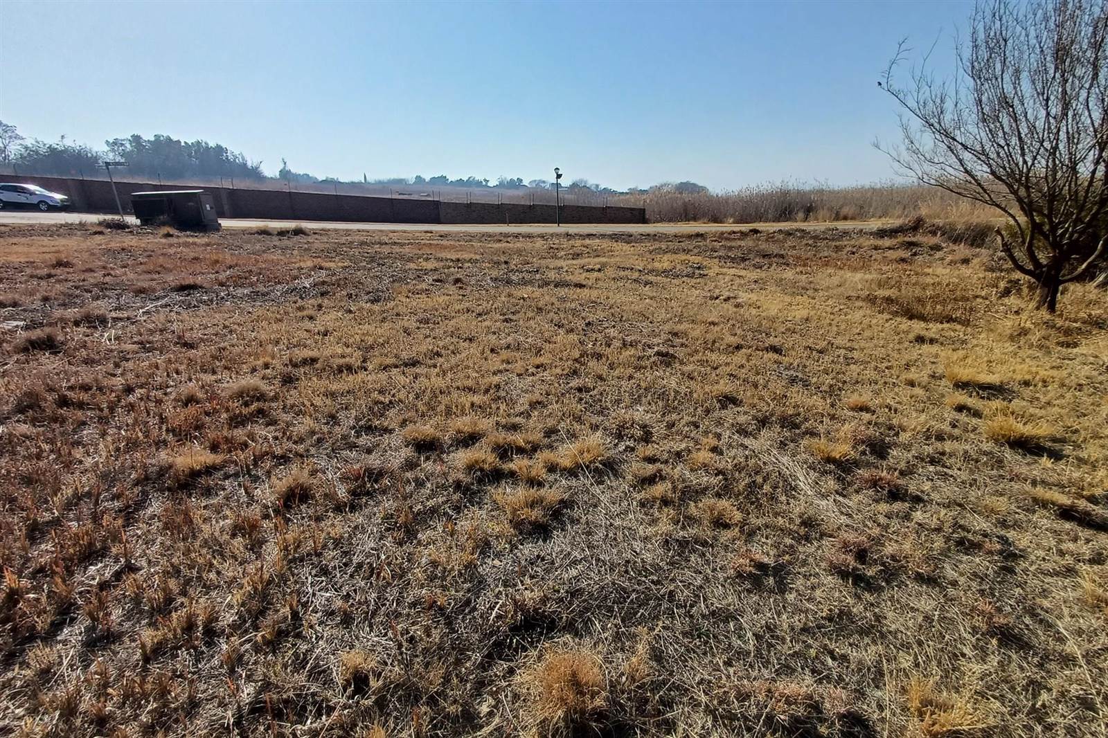 1005 m² Land available in Bronkhorstbaai photo number 9