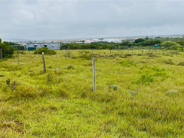 874 m² Land