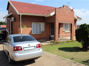 3 Bed House in Howick West