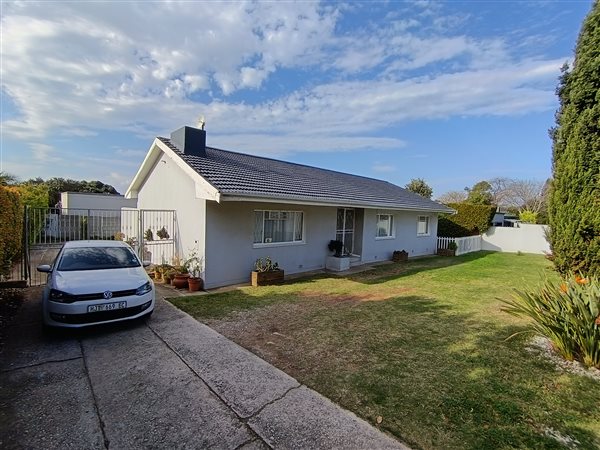 3 Bedroom House 3 Bedroom House