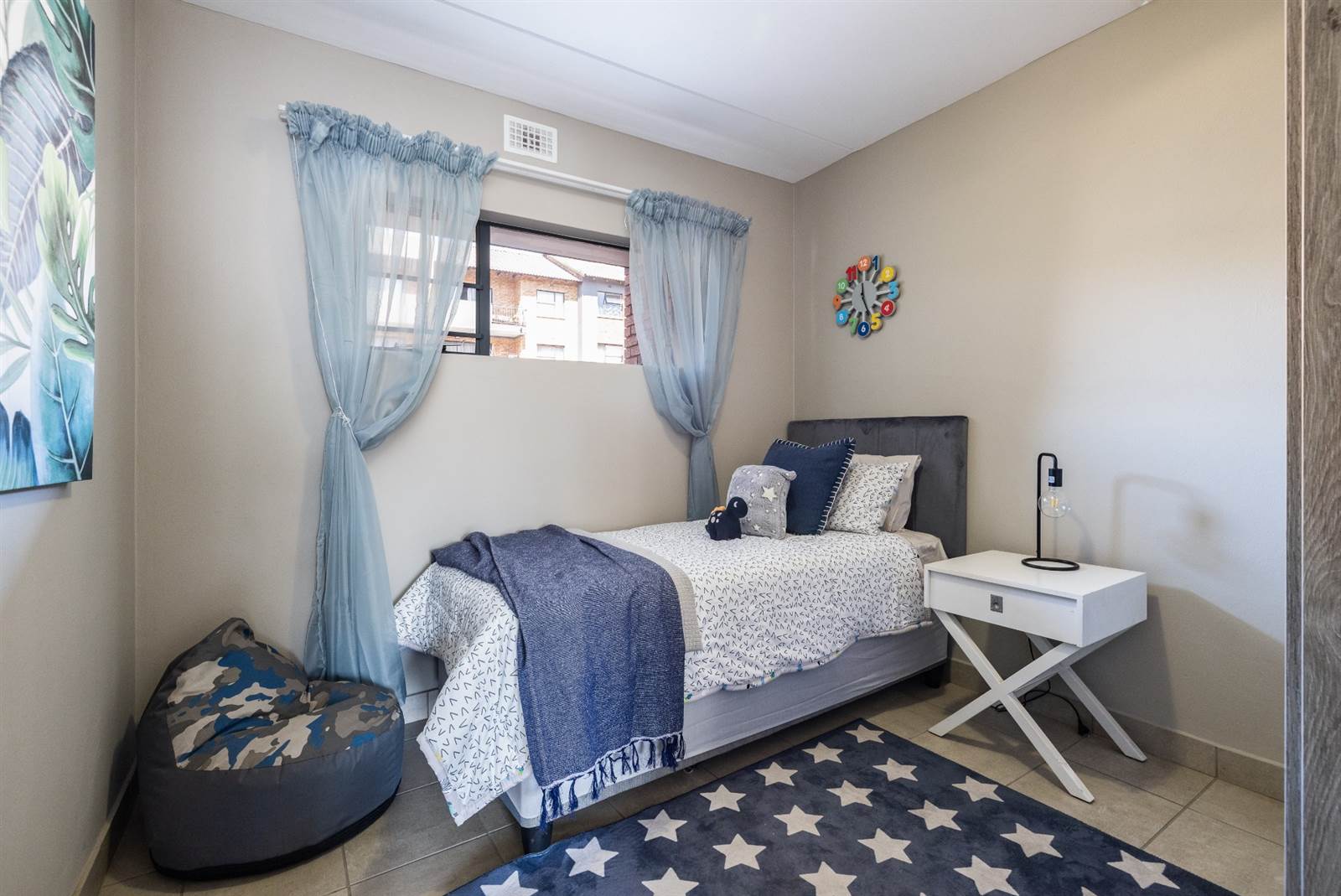 2 Bed Apartment in Raslouw AH photo number 4