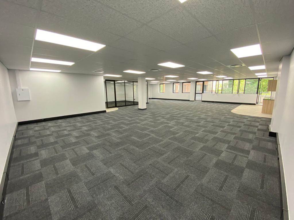 691  m² Office Space in Rosebank photo number 6