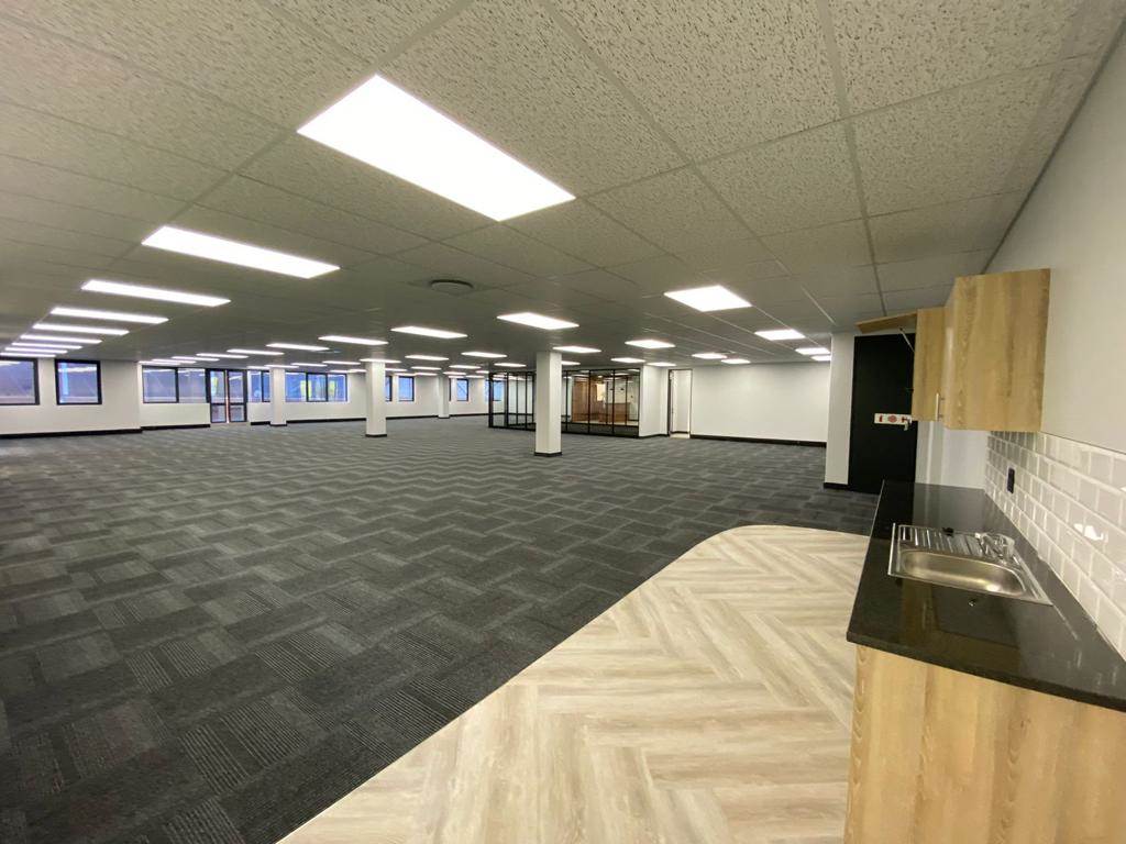 691  m² Office Space in Rosebank photo number 5