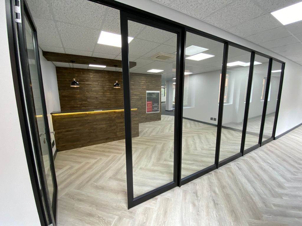 691  m² Office Space in Rosebank photo number 3