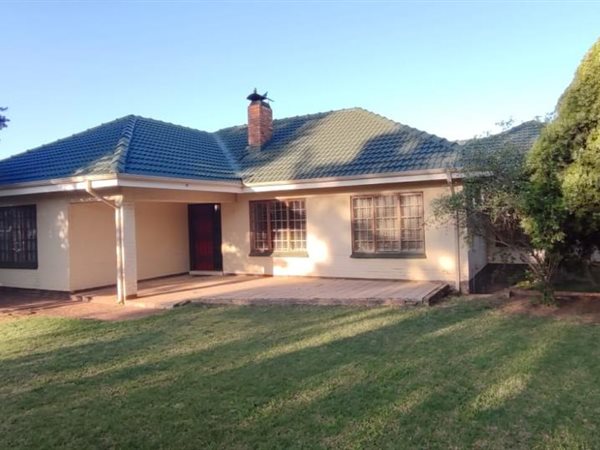 4 Bed House in Adamayview