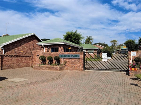 3 Bedroom House 3 Bedroom House