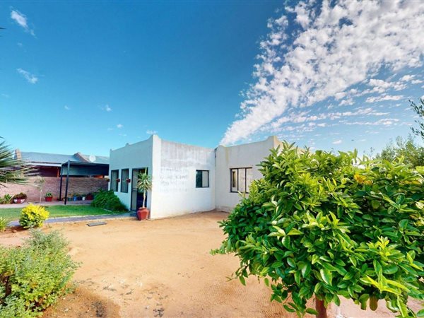 3 Bedroom House 3 Bedroom House