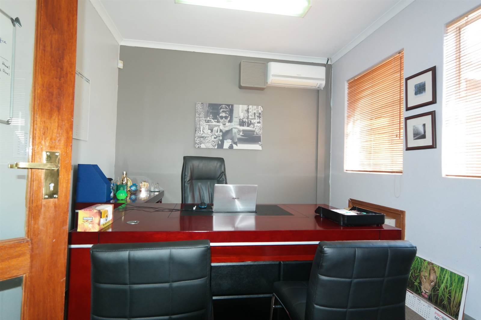 278  m² Office Space in Fairland photo number 13