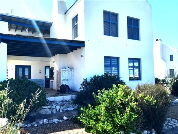 4 Bedroom House 4 Bedroom House