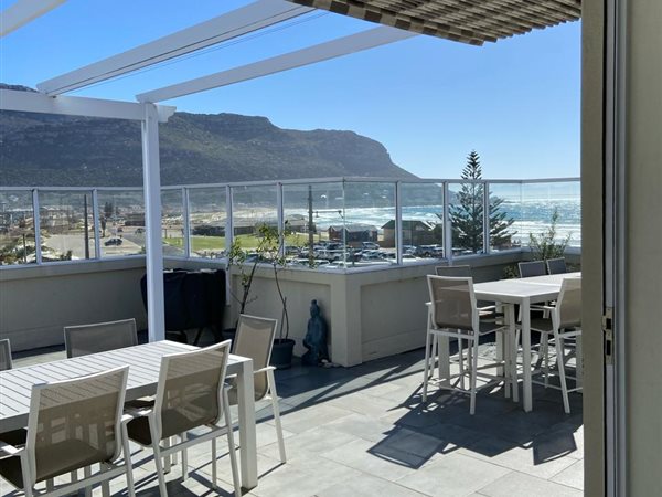 5 Bed Penthouse in Fish Hoek