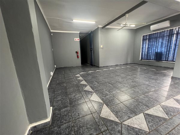 60 m² Commercial space 60 m² Commercial space