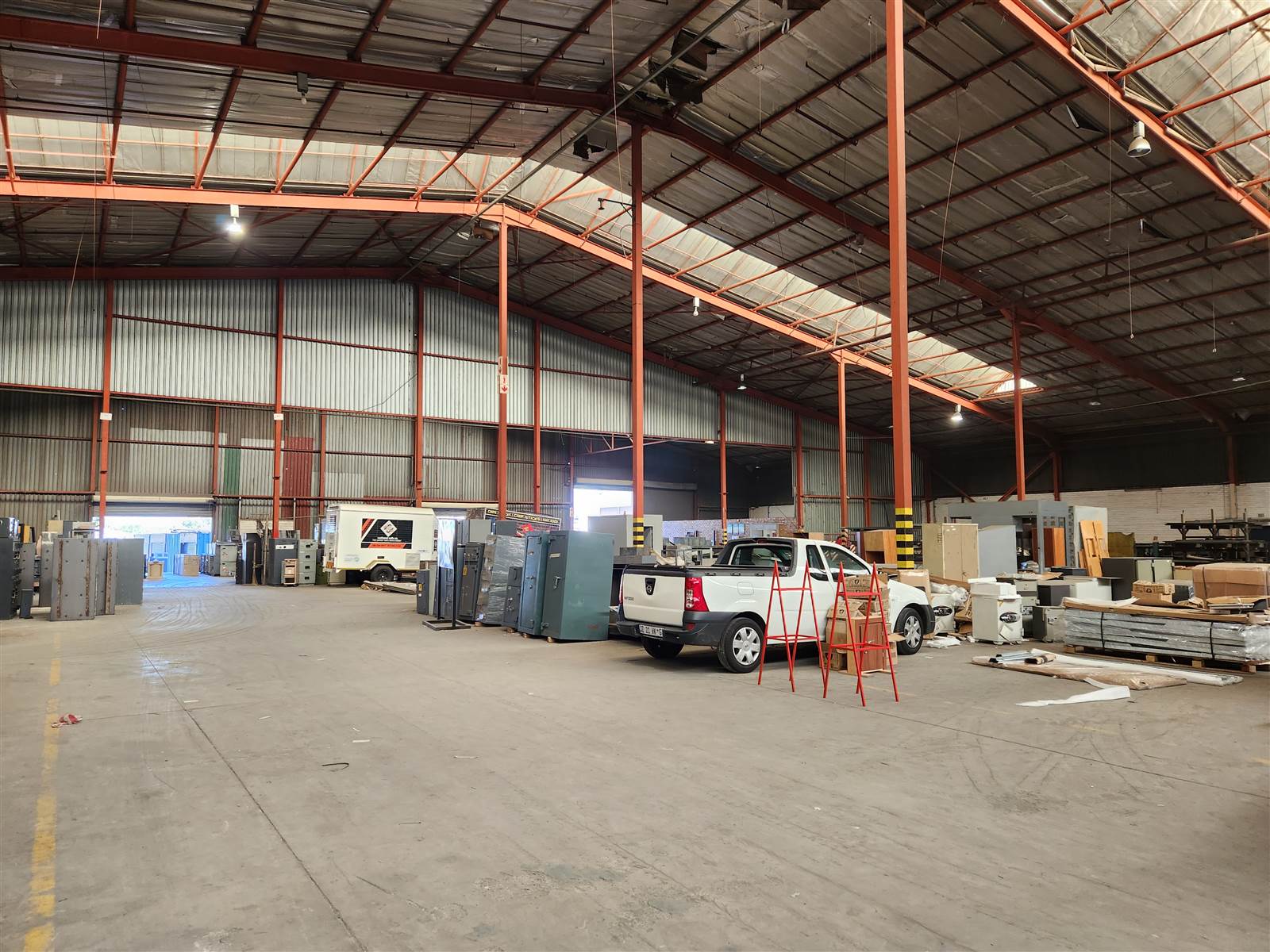 8966  m² Industrial space in Cleveland photo number 5