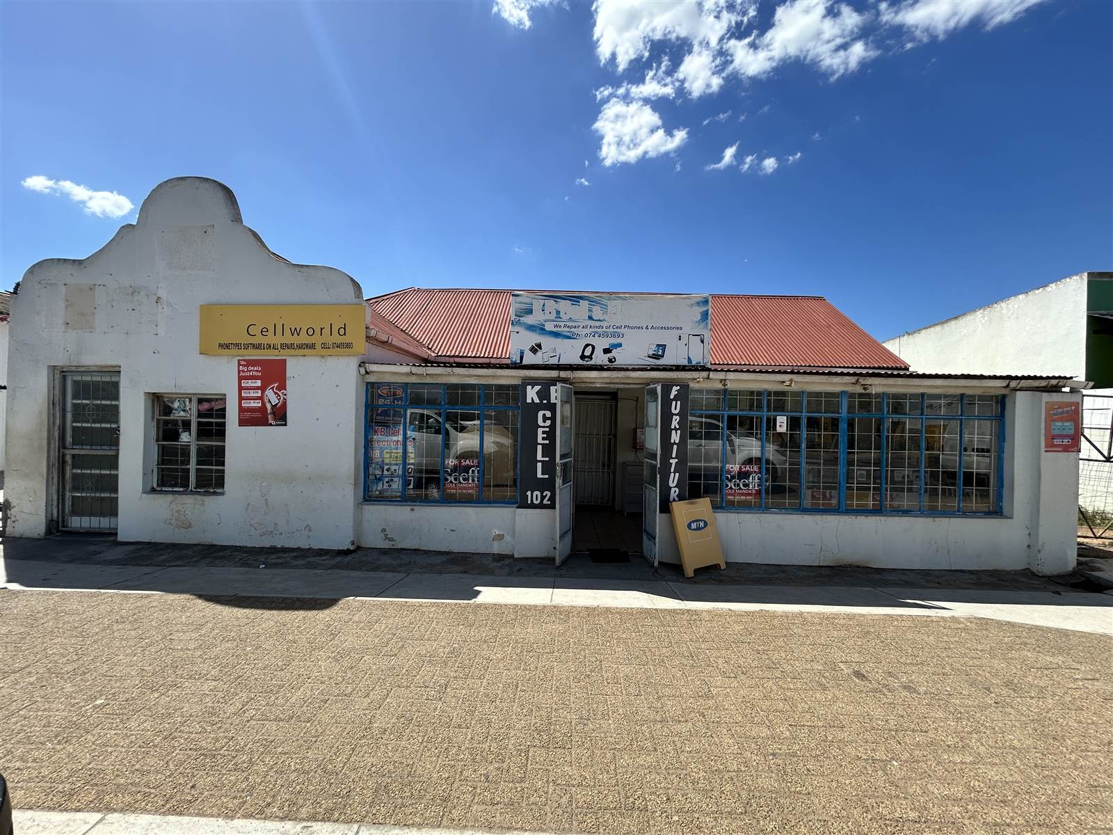 136  m² Commercial space in Bonnievale photo number 1