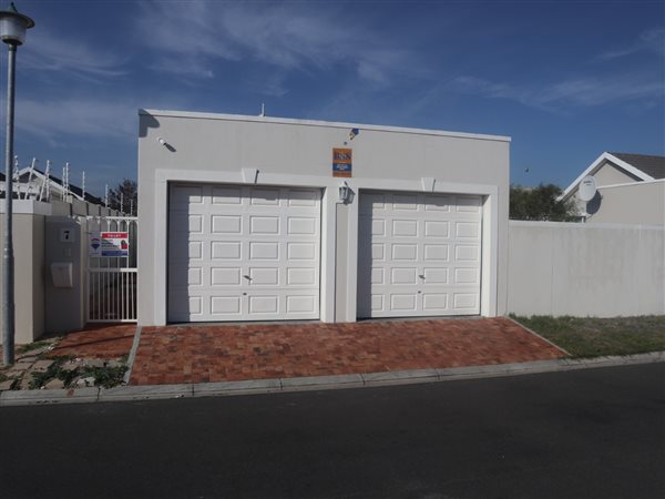3 Bedroom House 3 Bedroom House
