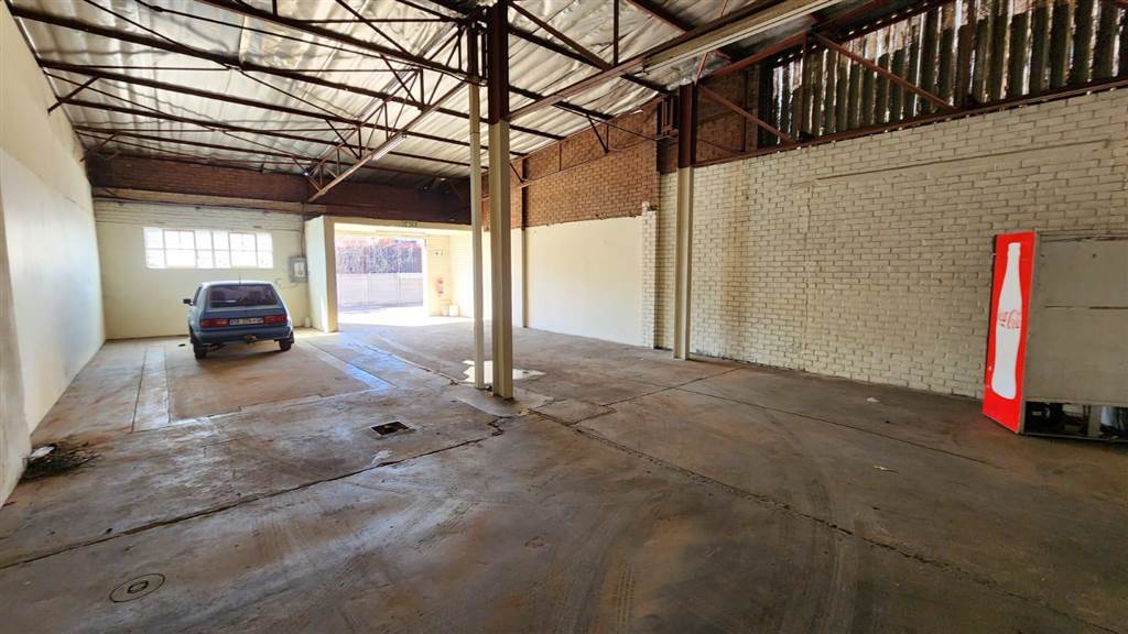 253  m² Industrial space in Rosslyn photo number 6