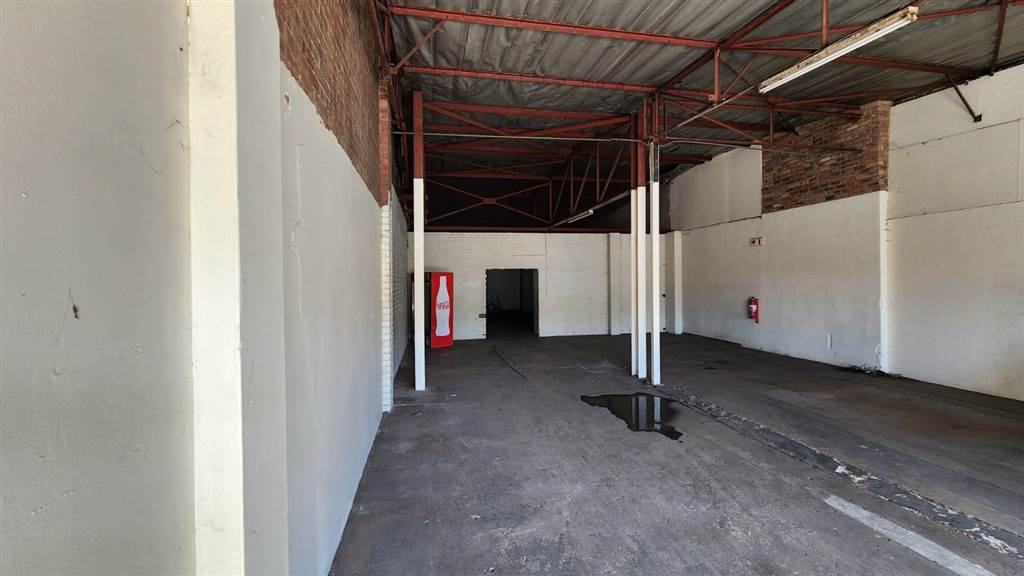 253  m² Industrial space in Rosslyn photo number 22