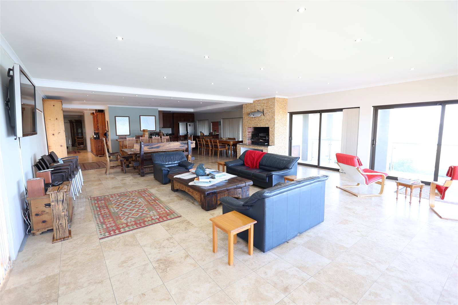4 Bed House in Myburgh Park photo number 16