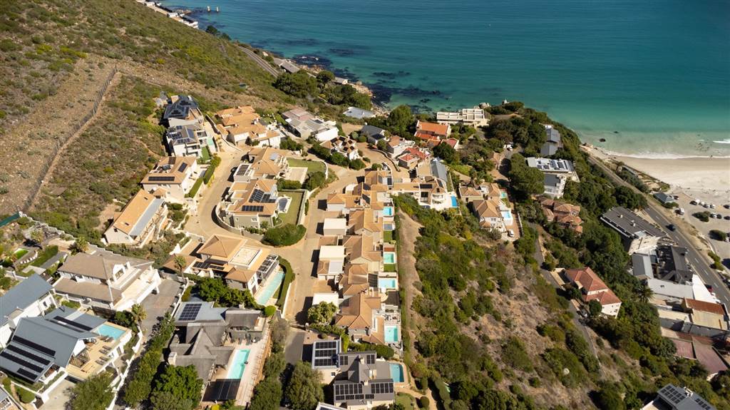 364 m² Land available in Hout Bay and surrounds photo number 4