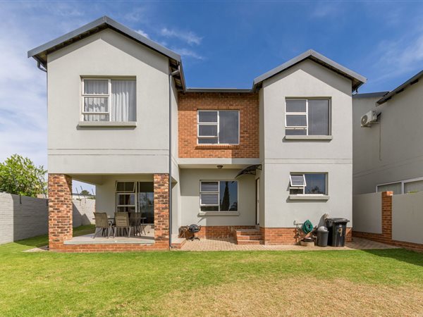 3 Bed Townhouse