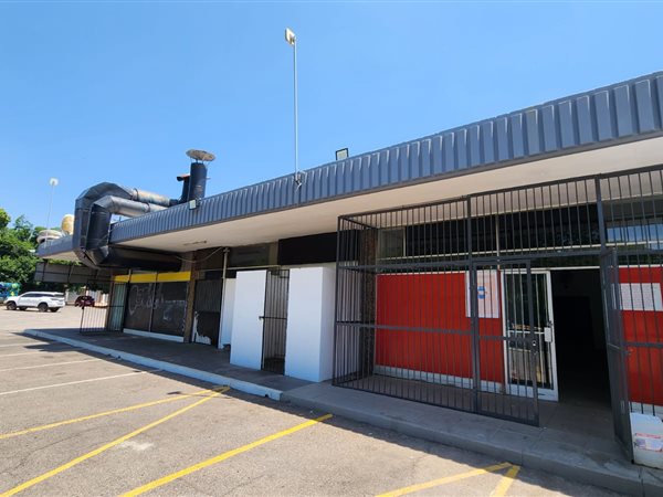 262  m² Commercial space