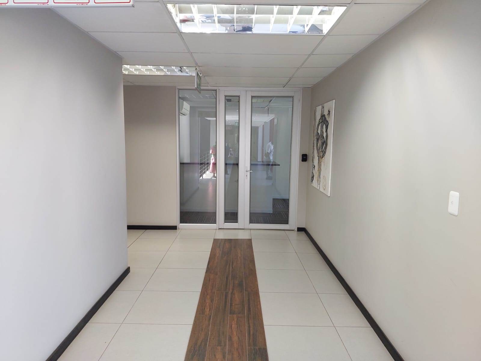 132  m² Commercial space in Cresta photo number 3