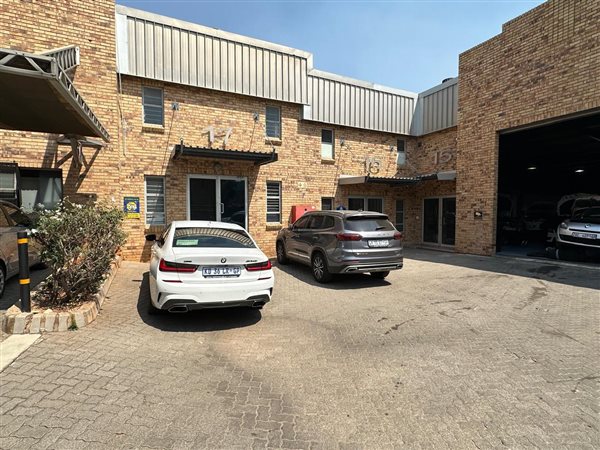 520  m² Industrial space