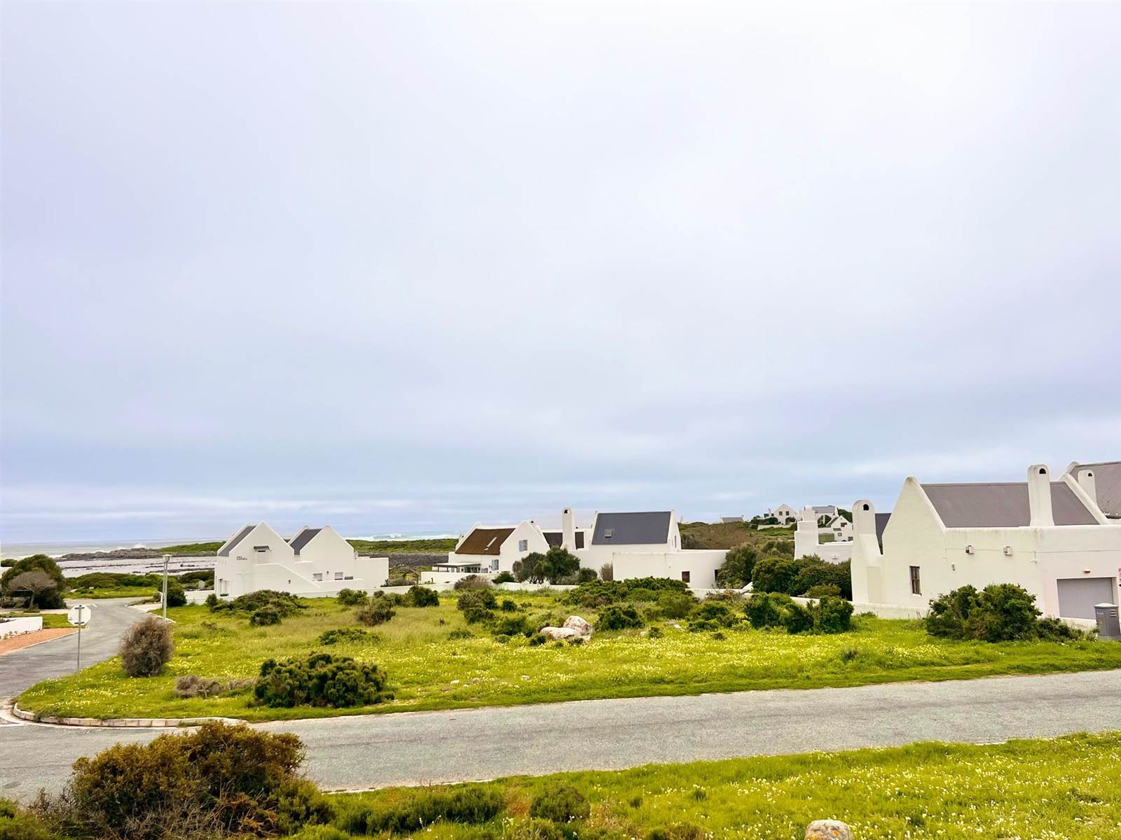 697 m² Land available in Jacobsbaai photo number 1