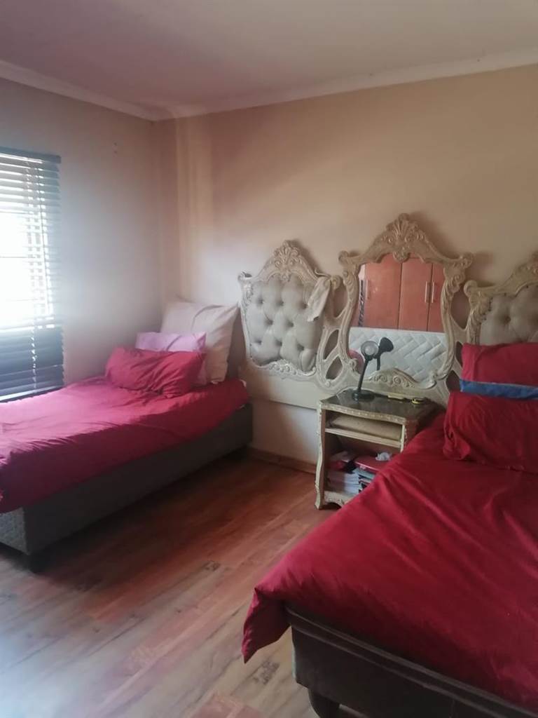 3 Bed House in Thaba Nchu photo number 7